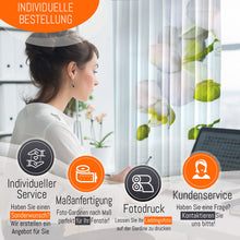 Laden Sie das Bild in den Galerie-Viewer, Fotogardine "Weihnachtsüberraschung 4"