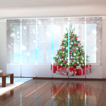 Laden Sie das Bild in den Galerie-Viewer, Foto-Schiebegardine &quot;Weihnachtsbaum in Silber und Rot&quot;