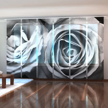 Laden Sie das Bild in den Galerie-Viewer, Foto-Schiebegardine &quot;Rose&quot;